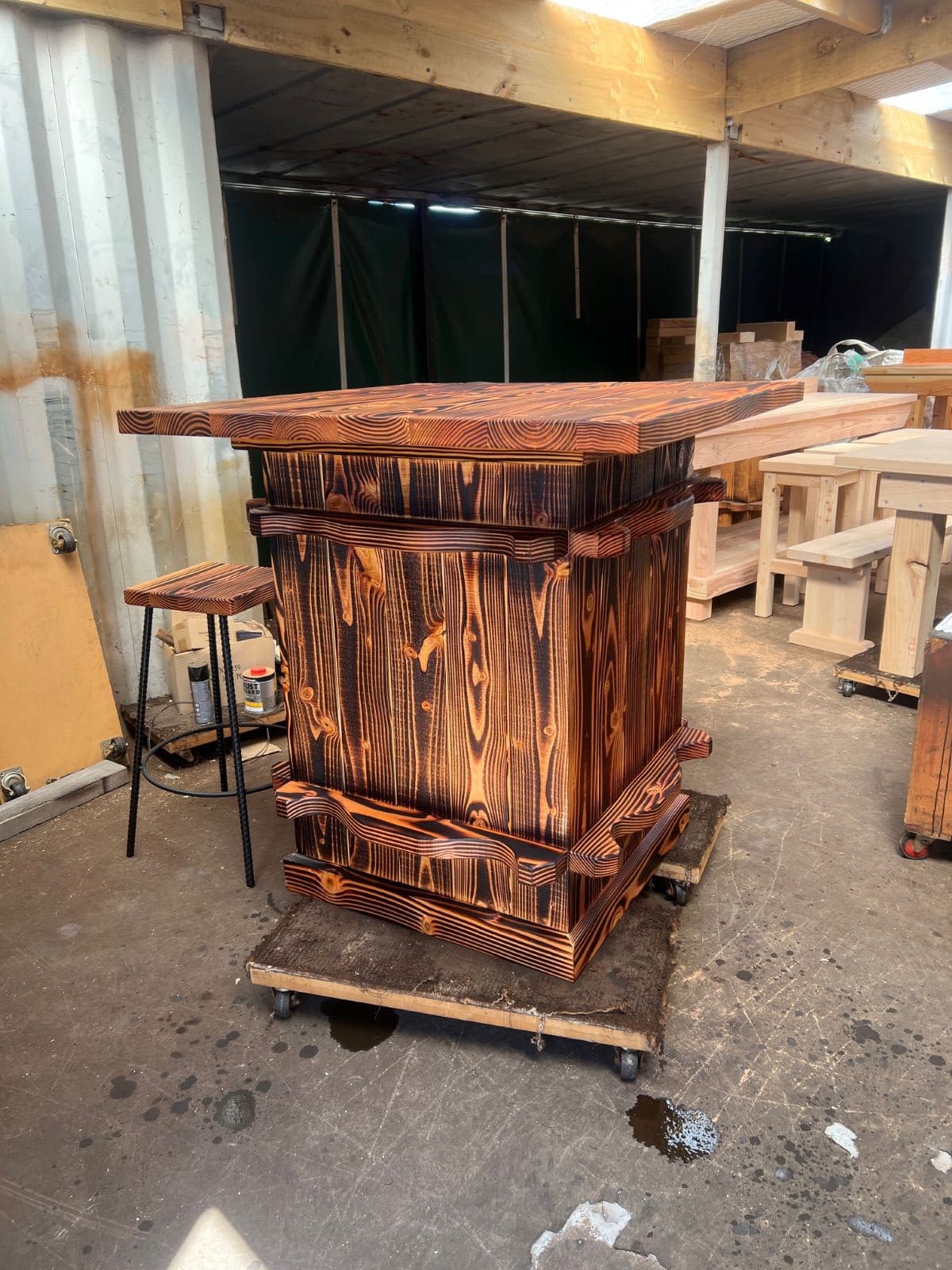 Bar Leaners — photo 15 of 16