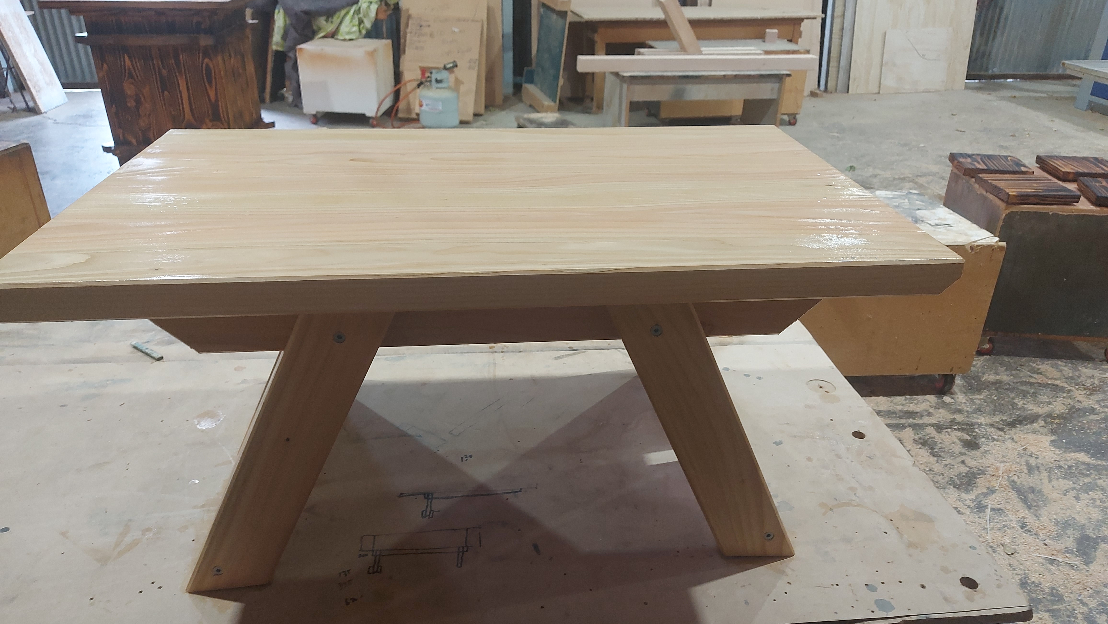 Coffee Tables & Hallway Tables