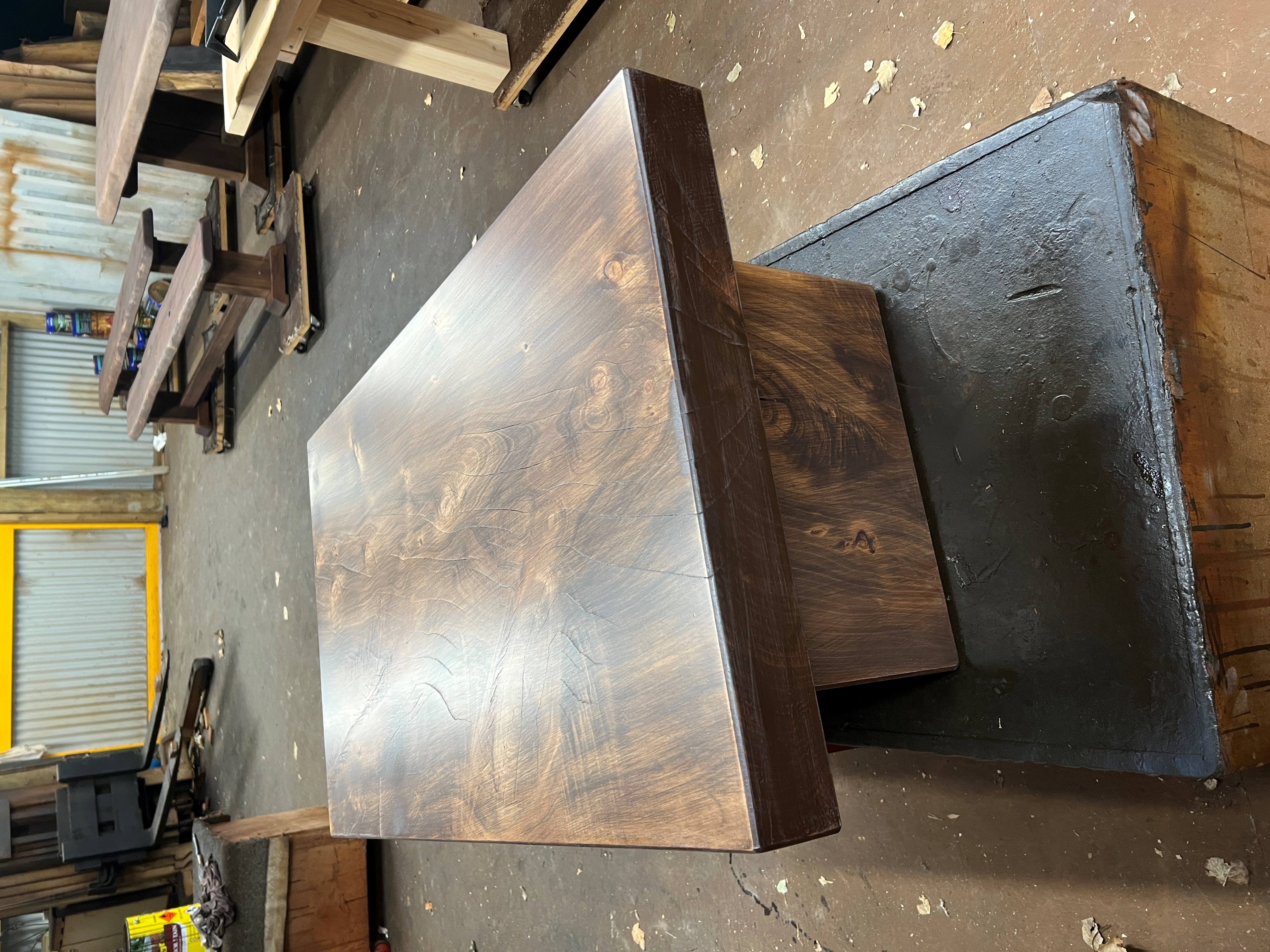 Coffee Tables & Hallway Tables